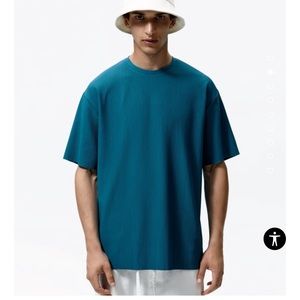 NWT ZARA MAN pleated top in turquoise size Medium
